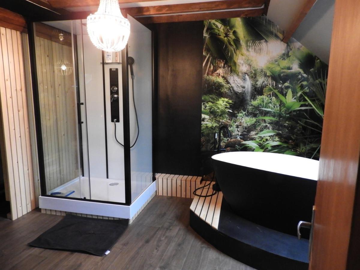L'Ecrin Du Val De Sambre Bed & Breakfast Maubeuge Bagian luar foto