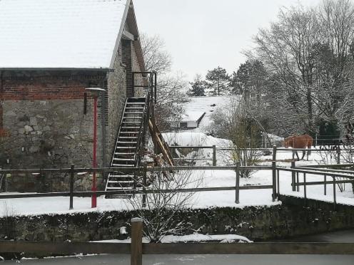 L'Ecrin Du Val De Sambre Bed & Breakfast Maubeuge Bagian luar foto